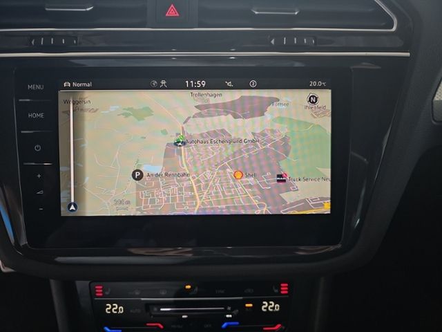 Fahrzeugabbildung Volkswagen Tiguan 1.5 TSI 6-Gang MOVE AHK NAVI MATRIX 360°
