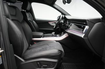 Audi Q7 - 7