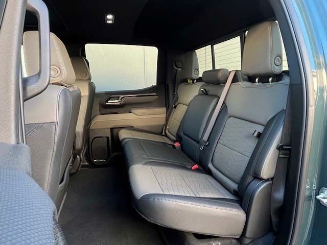 Chevrolet Silverado 1500 Crew Cab ZR2 6.2l  4.99%