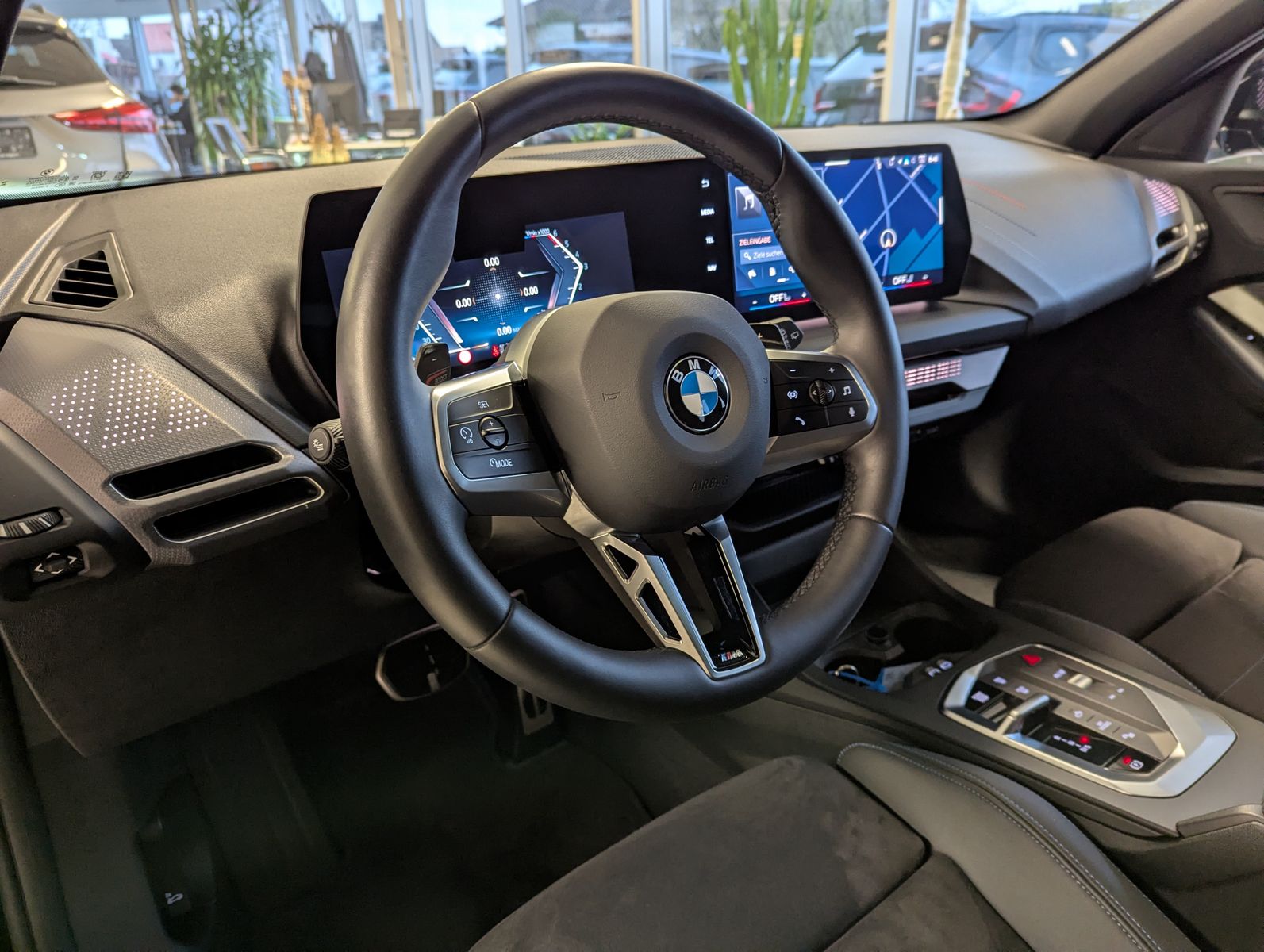 BMW 118 d M-Sport Leder Shadow LED Pano Kamera 18" - Image 20