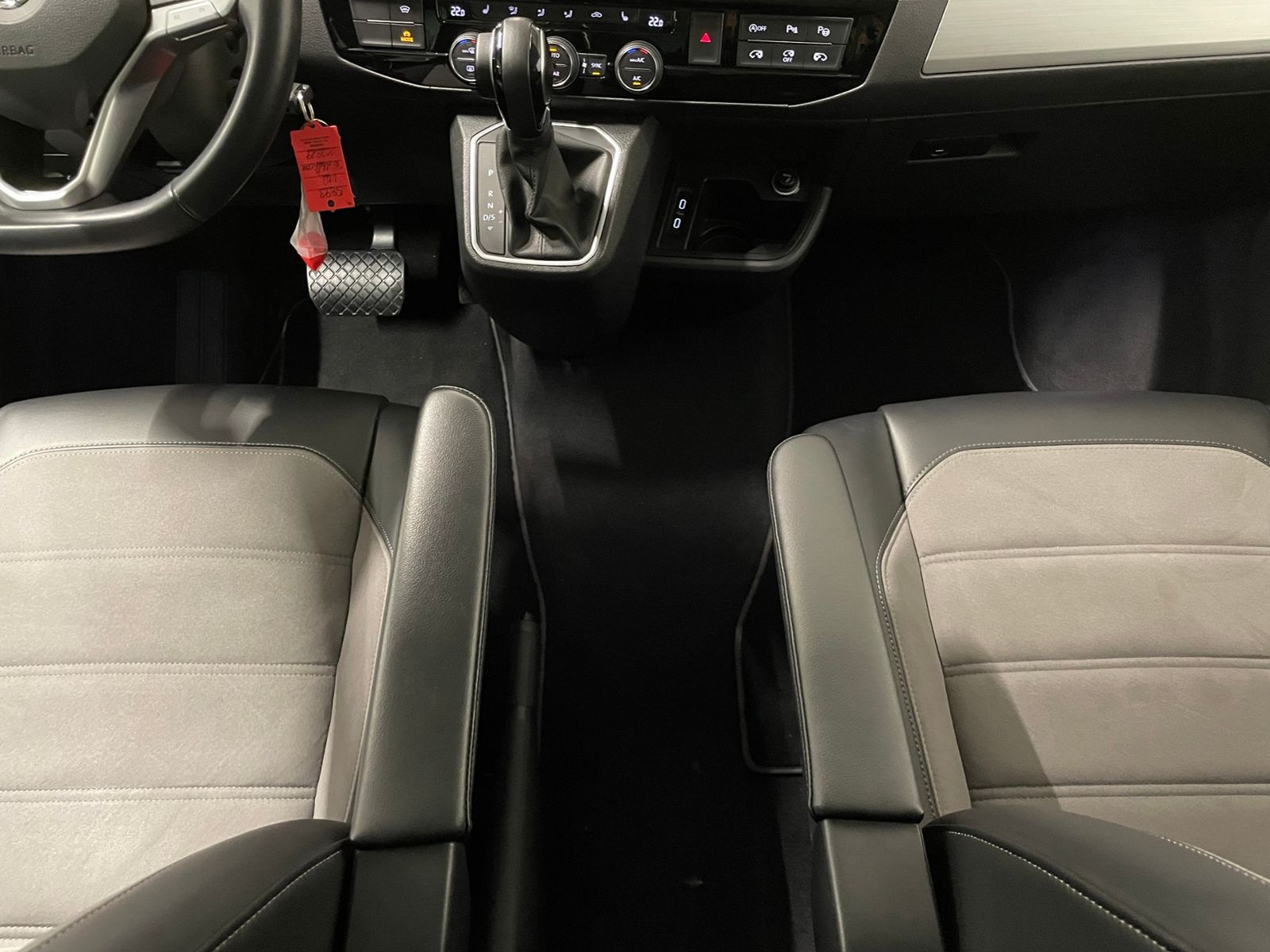 T6.1 Multivan Cruise 4MOTION 2.0 TDI DSG LED AHK