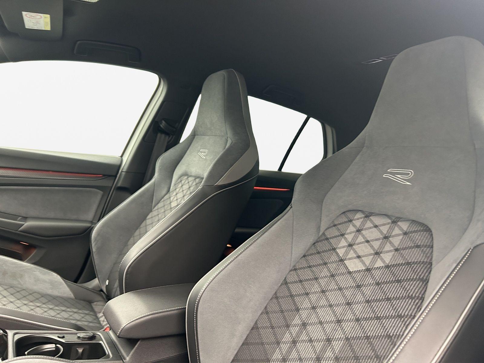 Volkswagen Golf R-Line 1.5 eTSI DSG*BlackStyle*AHK*KAM*SHZ*, миниатюра 10