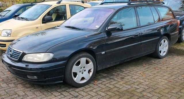 Opel Omega