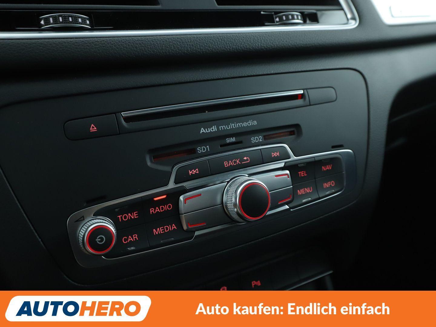 Audi Q3 2.0 TFSI quattro Sport Aut.*NAVI*LED*TEMPO*