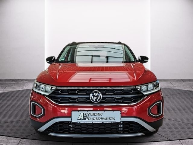 Fahrzeugabbildung Volkswagen T-Roc 1.5 TSI DSG Move NAVI SHZ APP LM17 GJR