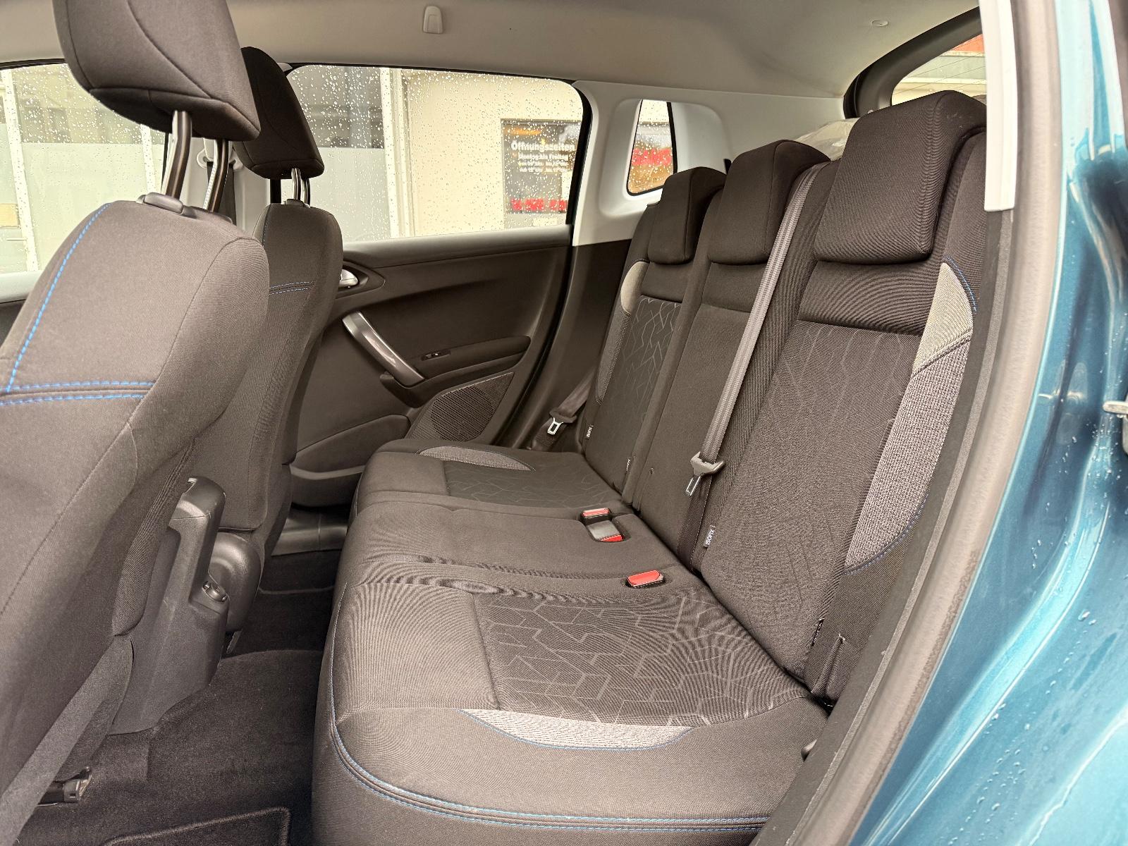 Peugeot 2008 Style Navi PDC Klima