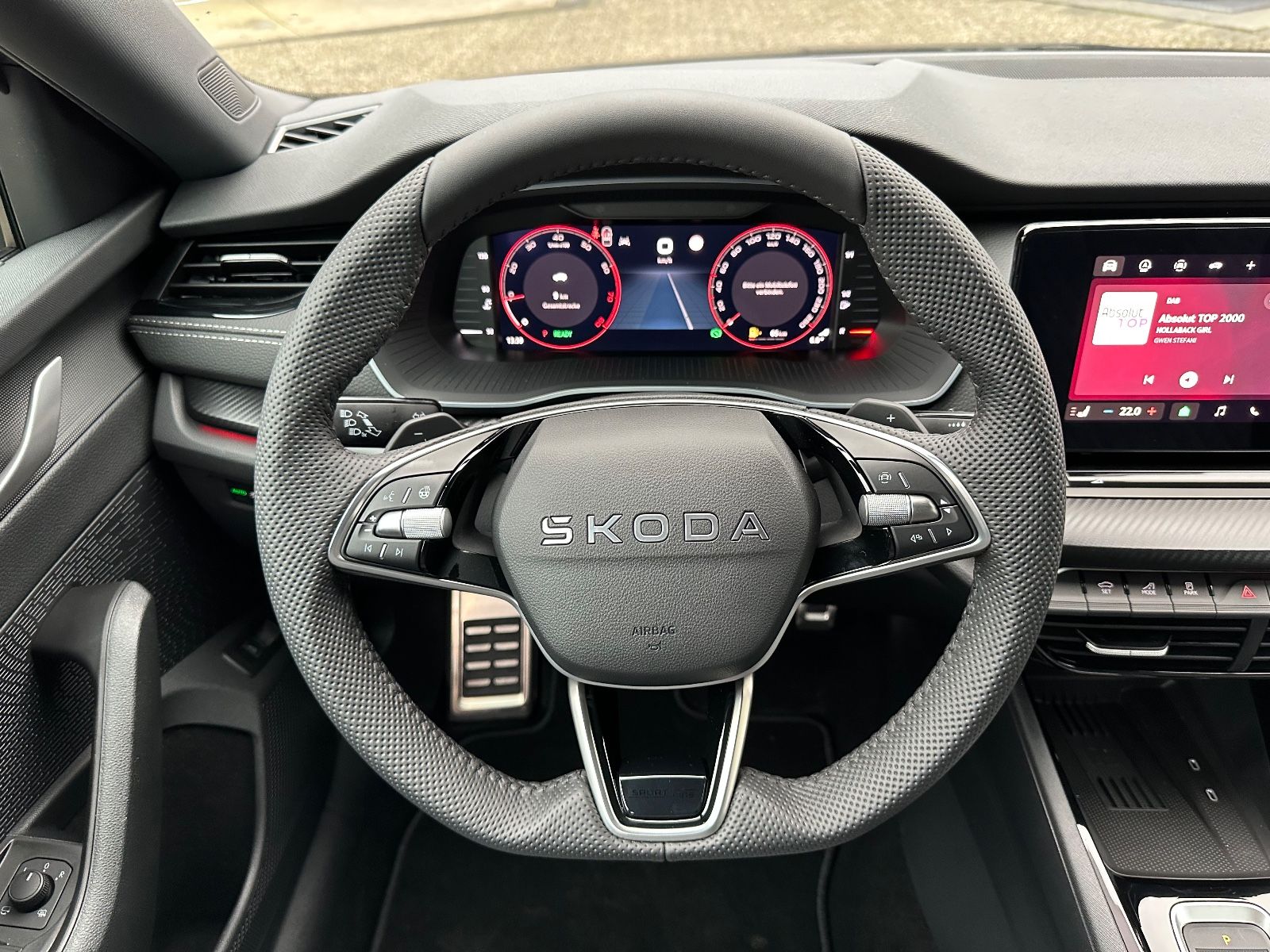 Fahrzeugabbildung SKODA Octavia Combi 1.5 TSI Sportline DSG Navi/ACC/APP