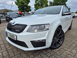 Skoda Octavia Lim. RS     **Bi-Xenion/PDC/Navi/Leder** - Skoda Octavia mit Diesel-Antrieb: Limousine, RS