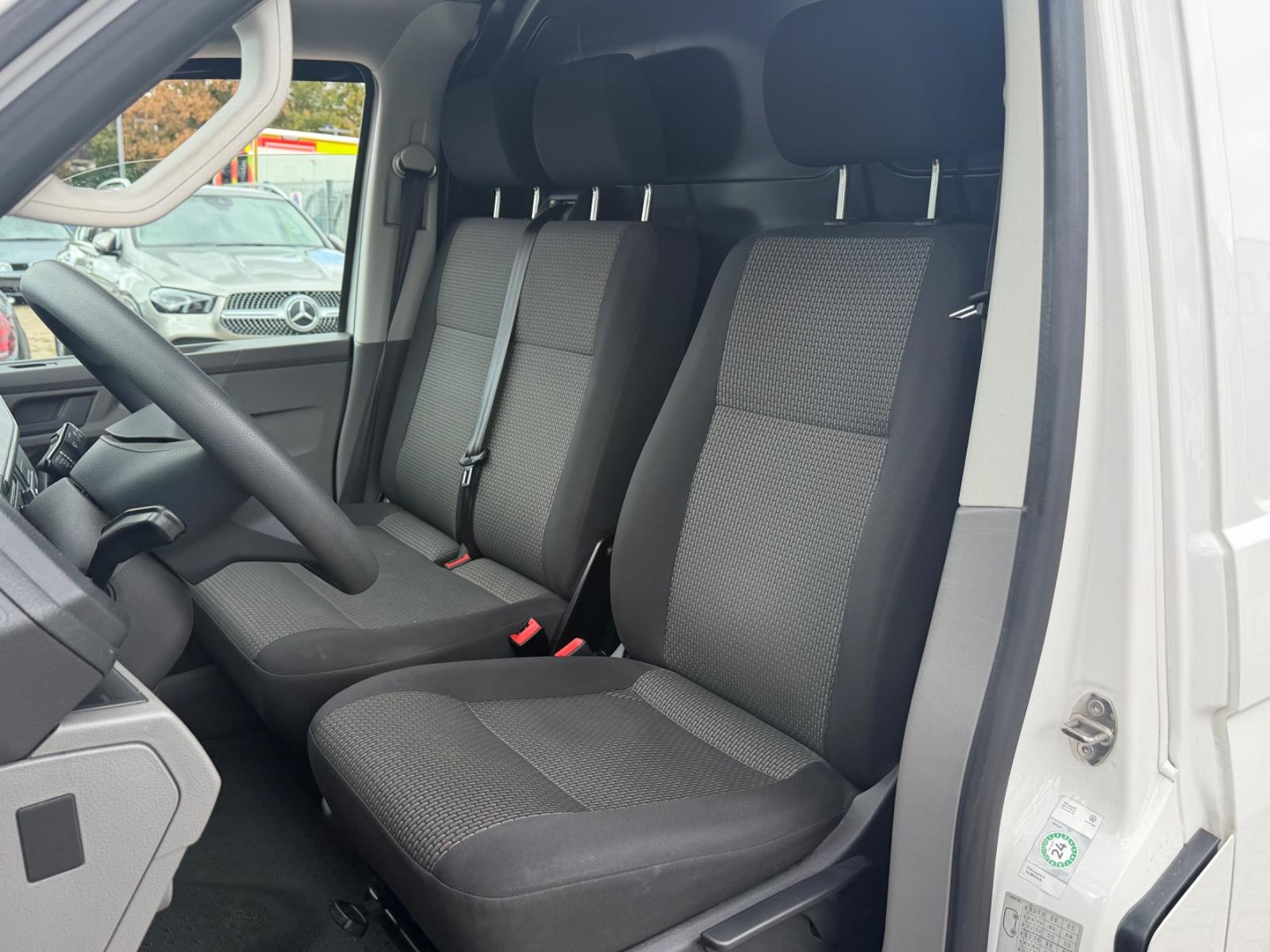 Volkswagen T6.1 Transporter*Klima*EFH*3-Sitze*Kamera*Euro6