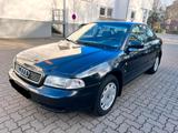 Audi A4 1.6 Limousine Climatronic - Audi A4 aus 1997: 1.6