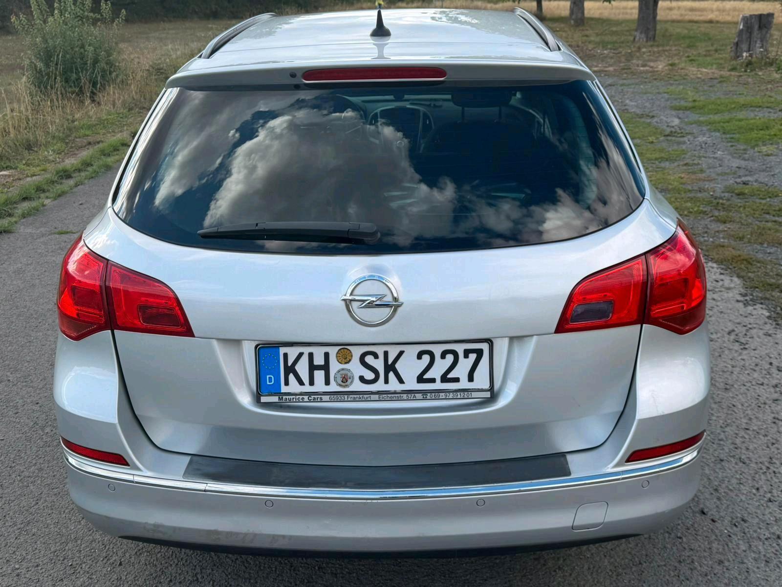 Opel Astra 2015 — engine 110 HP (81kW)