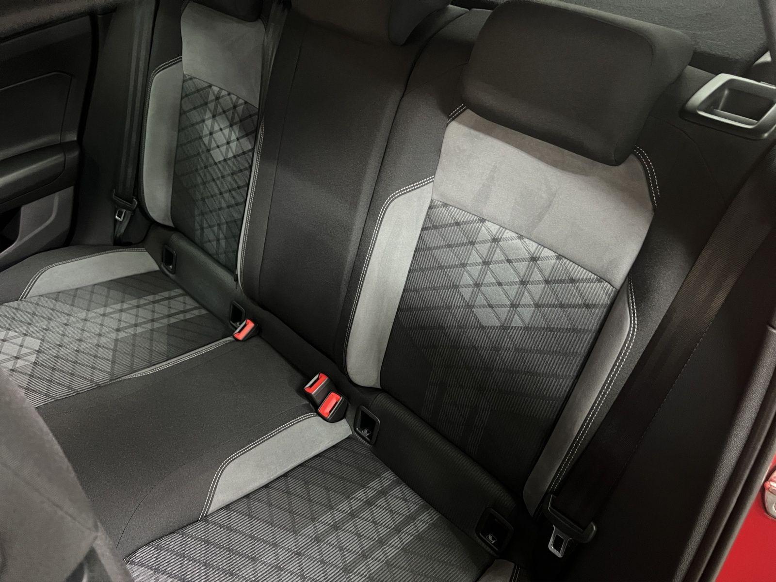 Volkswagen Taigo 1.0 TSI R-Line AHK Pano Matrix Navi RFK AC, миниатюра 18