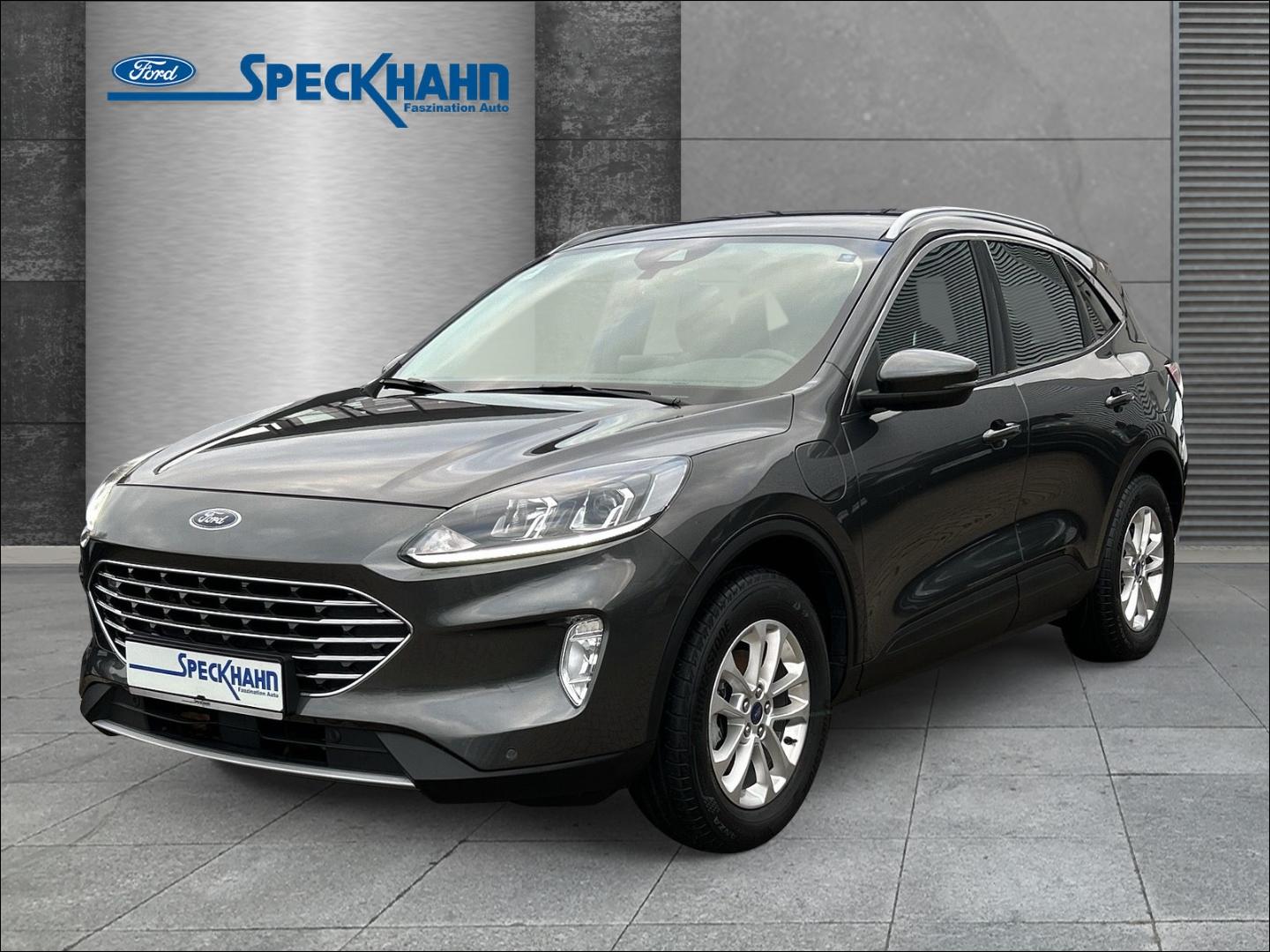 Ford Kuga Plug-In Hybrid Titanium -AHK-Winter Paket-