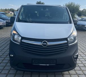 Opel Vivaro - 2