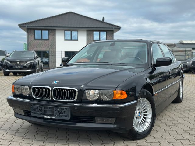 BMW 750 iL E38 Long V12 5.4 Ltr. Classic Collection