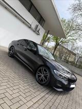 BMW 320d M Sport Automatik 2. Hand HU/AU neu - BMW 320 Gebrauchtwagen in Bremen