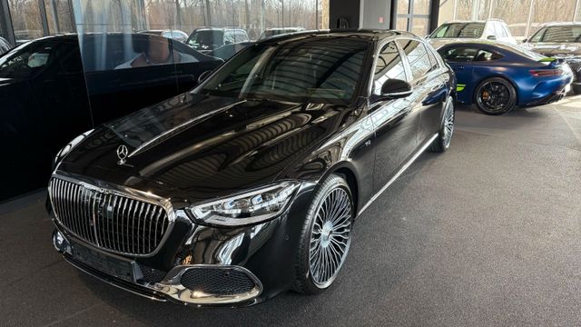 Mercedes-Benz Maybach S 680 First Class