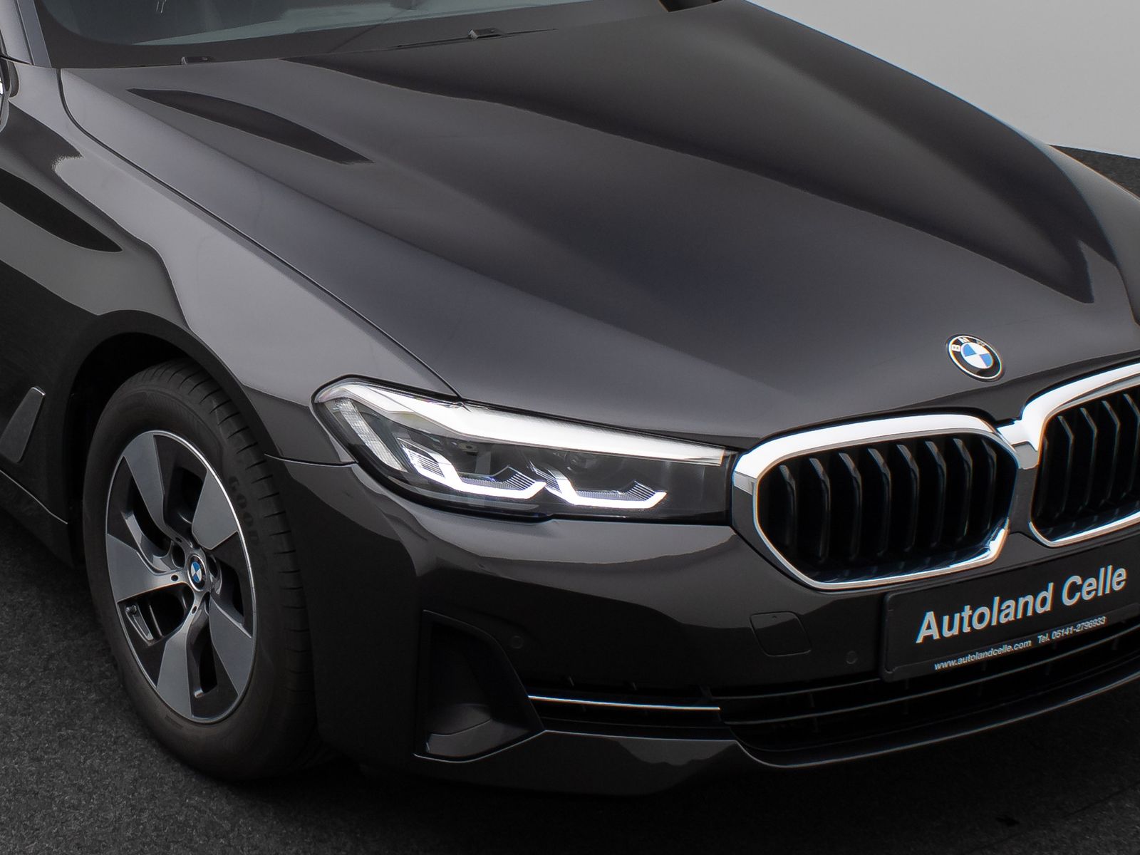 Fahrzeugabbildung BMW 520i DAB WLAN CockPitProPDC Sitzhzg LED Alarm
