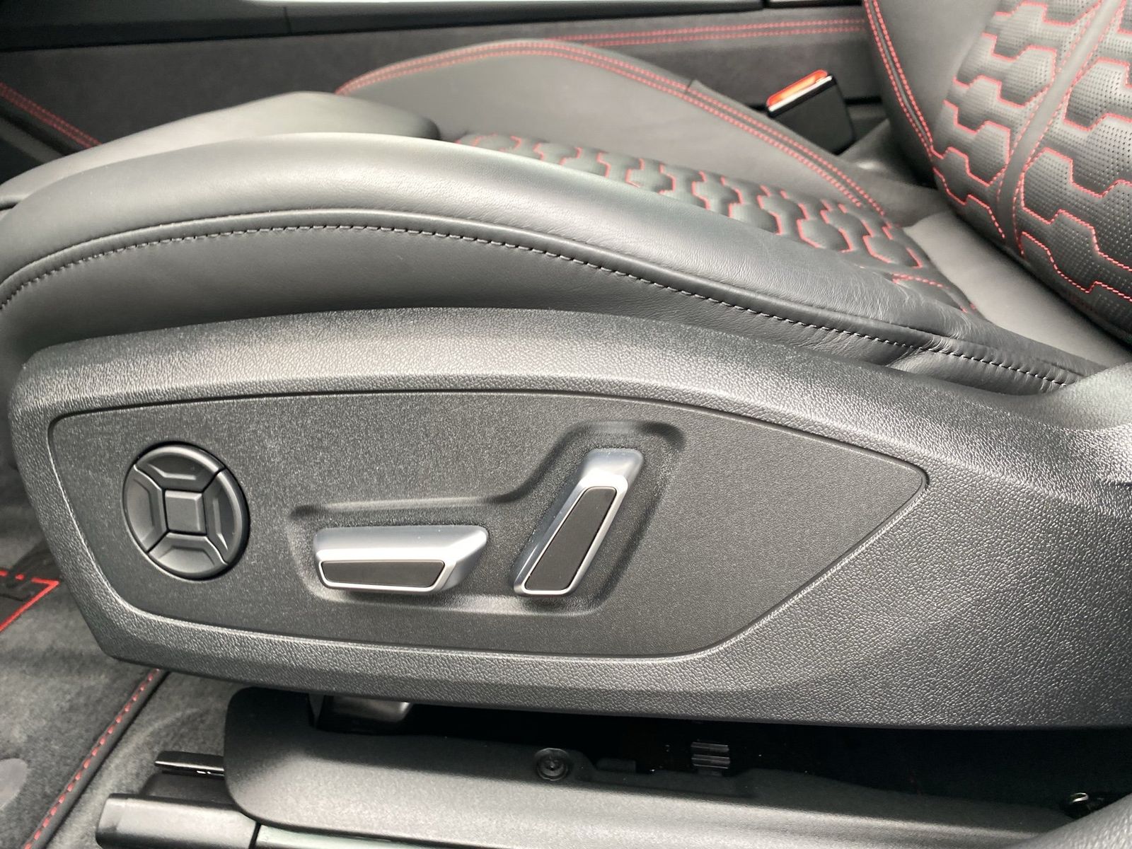 Audi RS6 - Bild 19