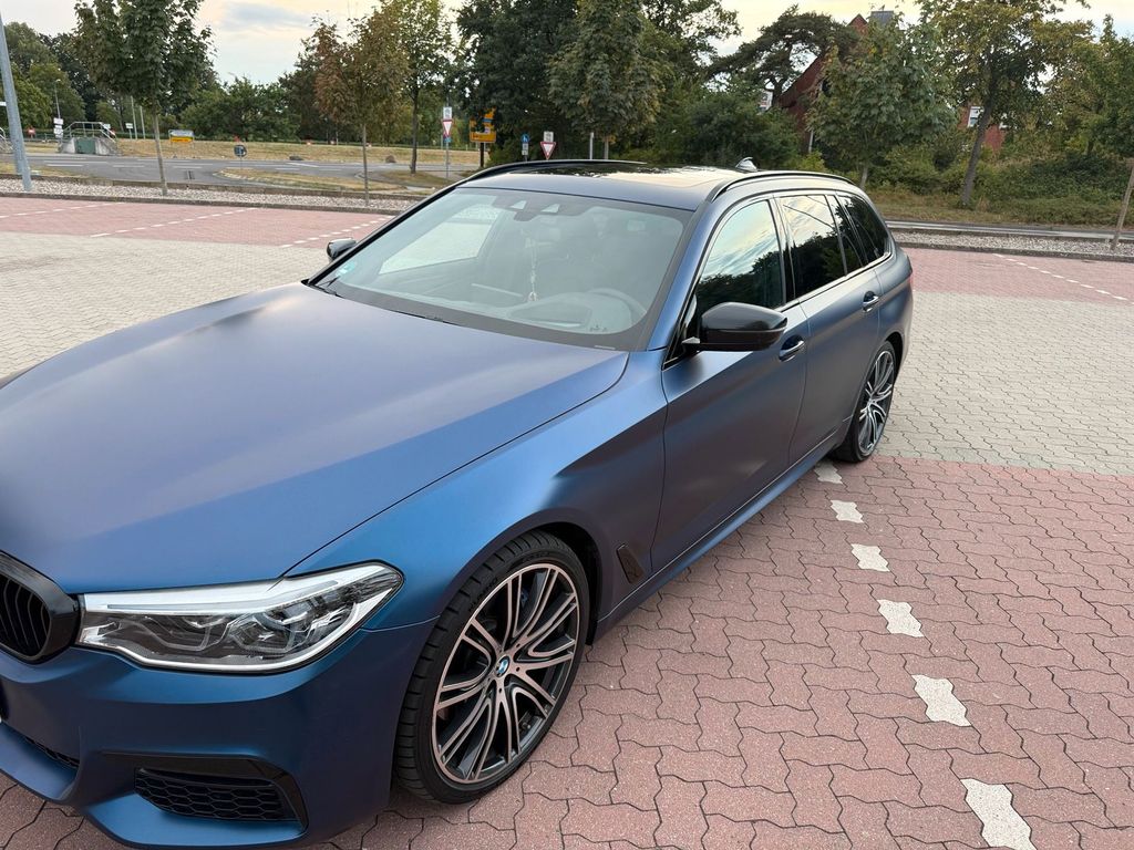 Image of BMW 530