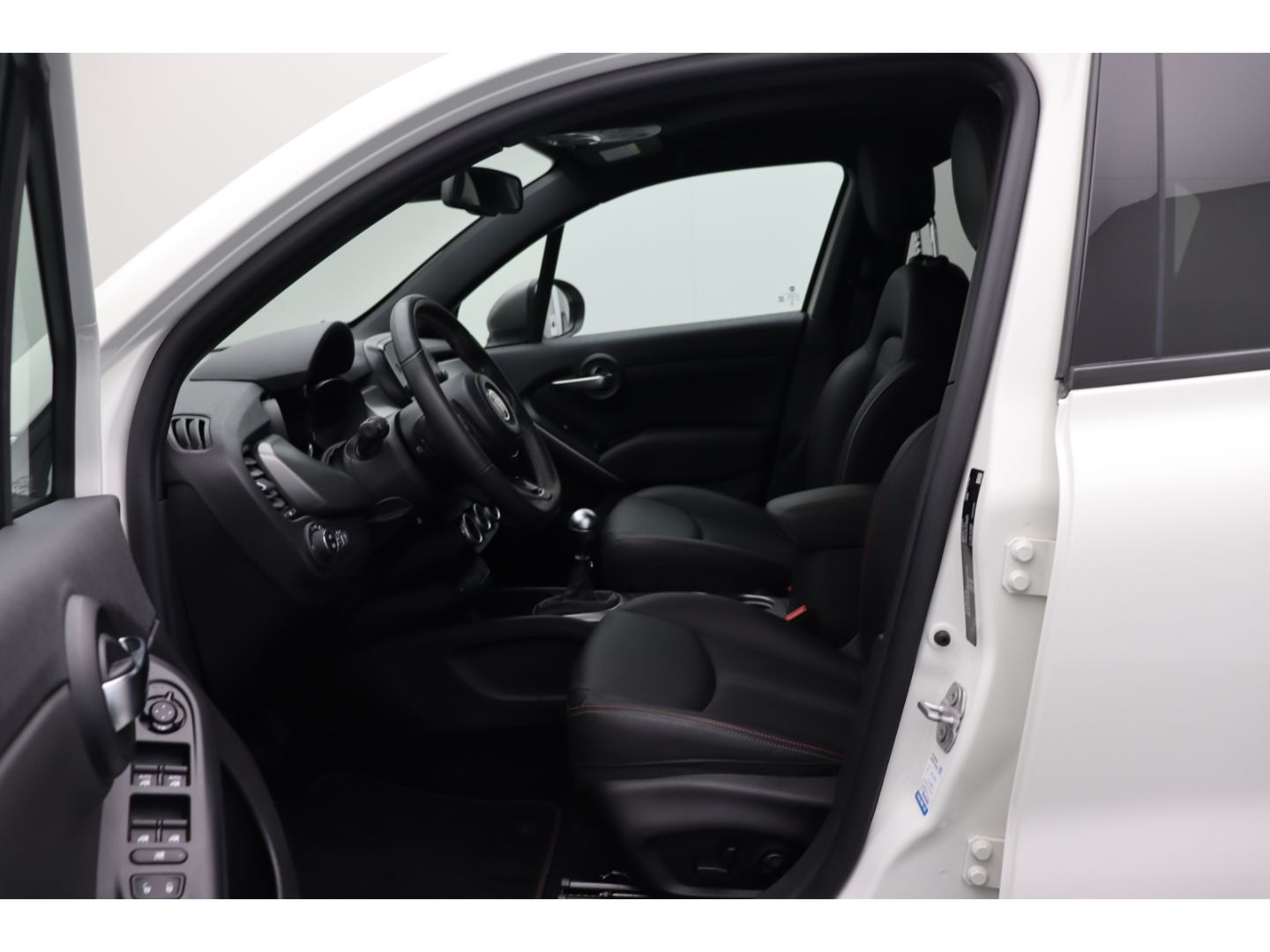Fahrzeugabbildung Fiat 500X Sport Einparkhilfe ACC Kamera SHZ Totwinkel