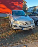Mercedes-Benz Mercedes ML W164 320CDI - Mercedes 320 SUV
