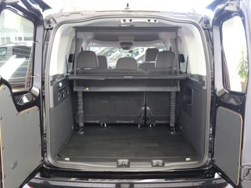 Volkswagen Caddy 1.5TSI DSG STYLE FLÜGELTÜR AHK 5J GARANTIE