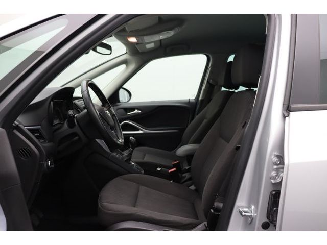 Fahrzeugabbildung Opel Zafira 1.4 Active