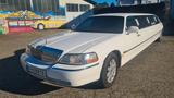 Lincoln Town Car Stretchlimousine - Lincoln Town Car: Limousine