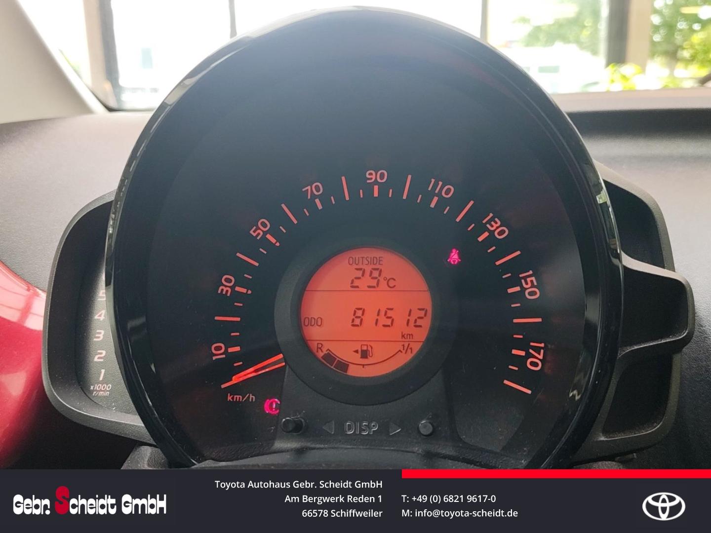 Toyota Aygo X-Pose Faltdach Rückfahrkamera Klimaanlage 