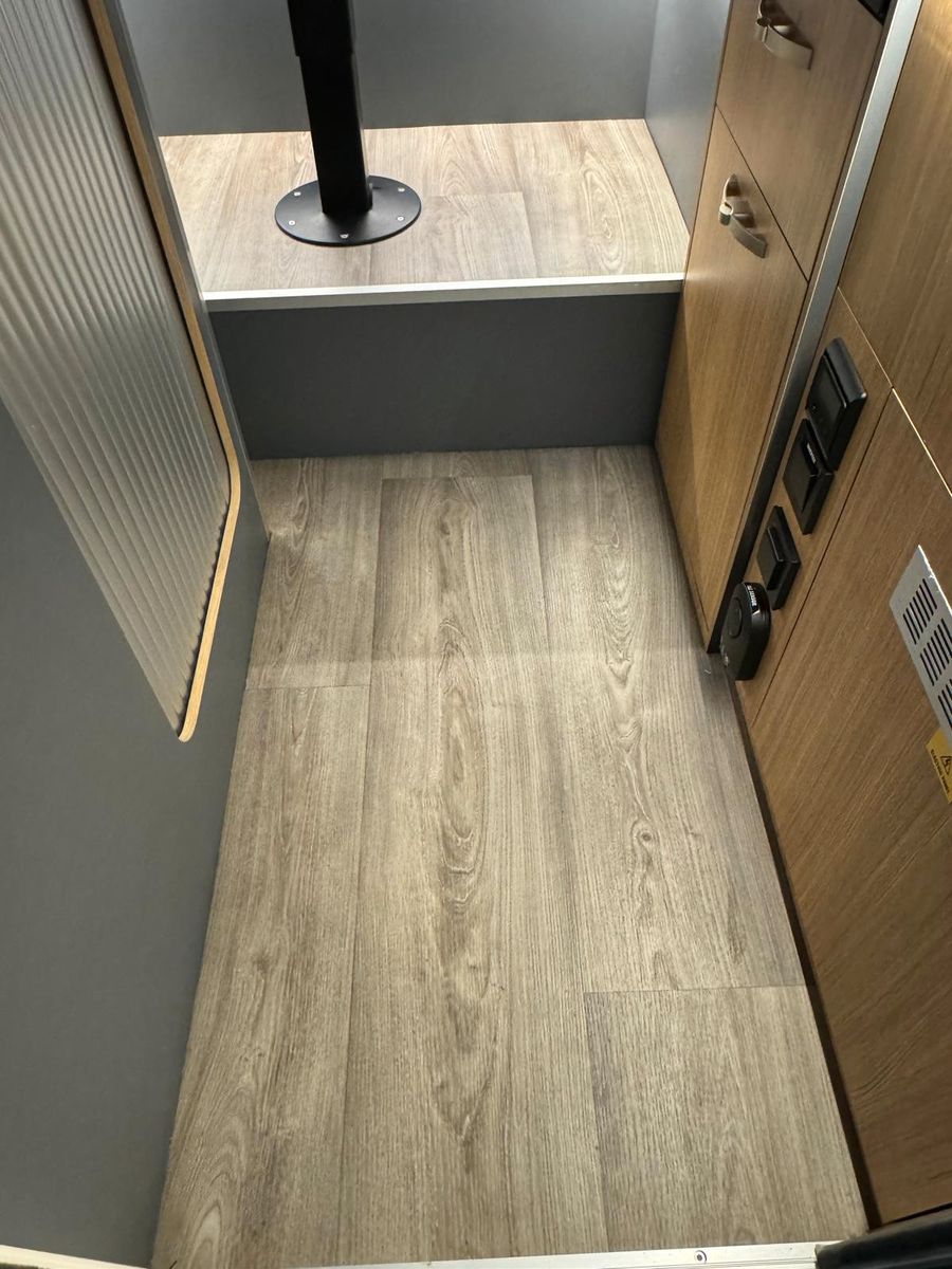 Fahrzeugabbildung Dodge RAM 2500 6.4-V8 LUFTFED. KABINE GLADIATOR XLE