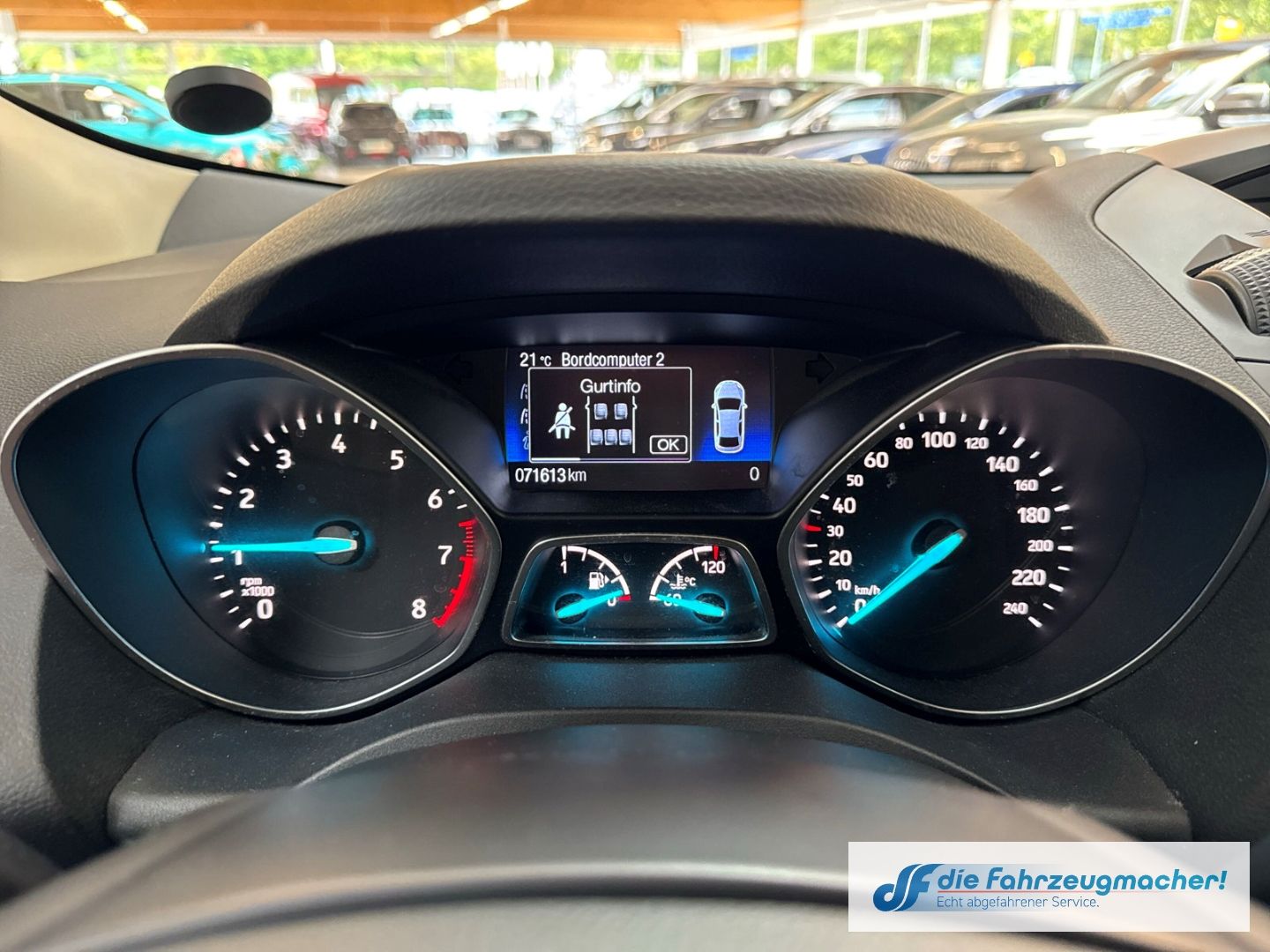 Fahrzeugabbildung Ford Kuga Trend 1.5 EcoBoost EU6d-T DAB SHZ LenkradHZ