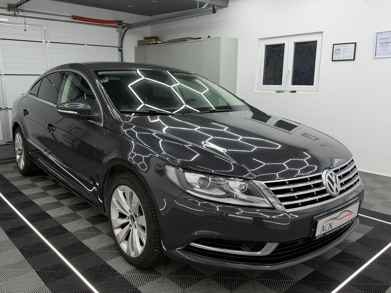 Fahrzeugabbildung Volkswagen CC 2.0 TDI NAVI/SHZG/TÜV 11.27/SCHECKHEFT