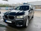 BMW X3 30d - BMW 330 mit Diesel-Antrieb: Geländewagen
