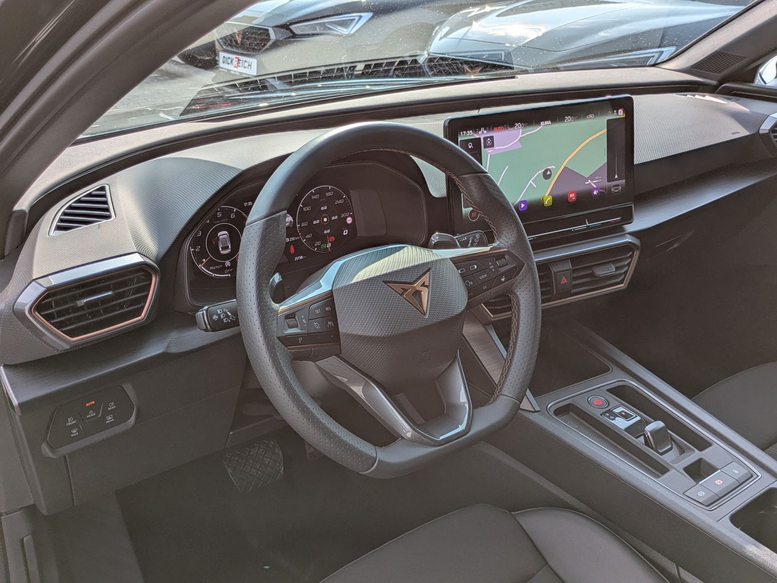Fahrzeugabbildung CUPRA Leon 1.5 eTSI DSG MATRIX-LED*ACC*AHK*KAMERA*18"