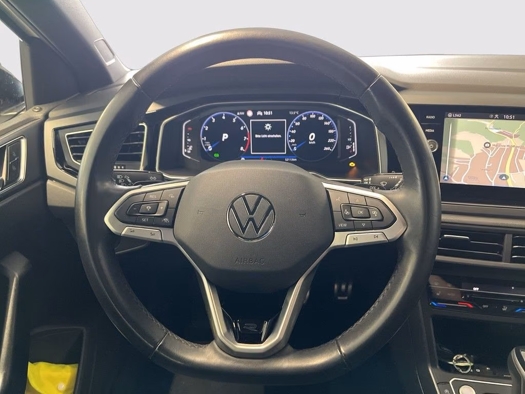 Volkswagen Taigo 1.5 TSI DSG R-Line AHK Navi LED ACC RFK