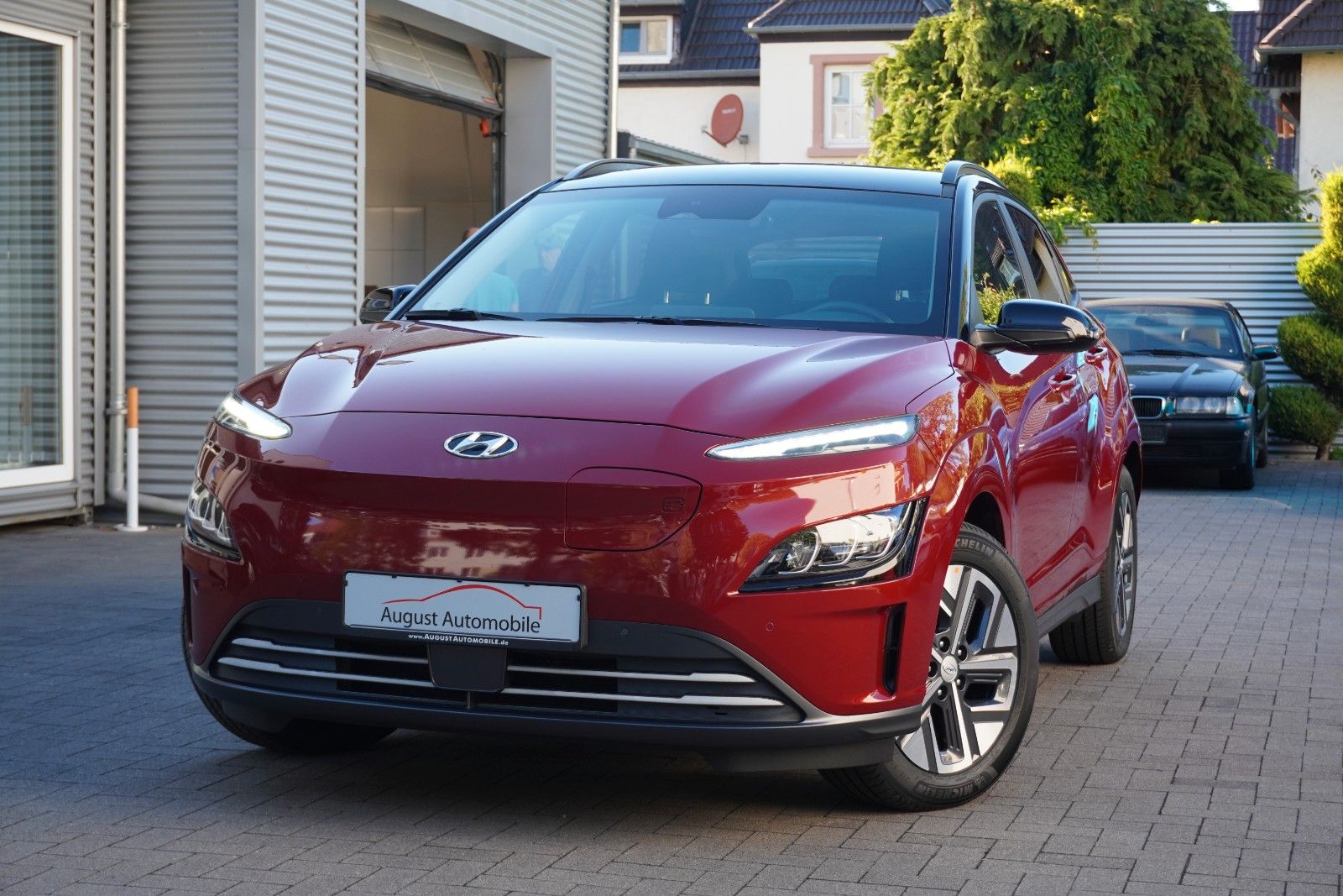 Hyundai KONA Trend WPump 3Phasen NaviPak ACC Lenk+SH LED
