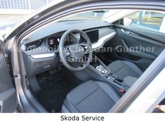 SKODA OCTAVIA COMBI SELECTION 1.5 TSI mHEV 110 kW DSG SKODA OCTAVIA COMBI SELECTION 1.5 TSI mHEV 110 kW DSG