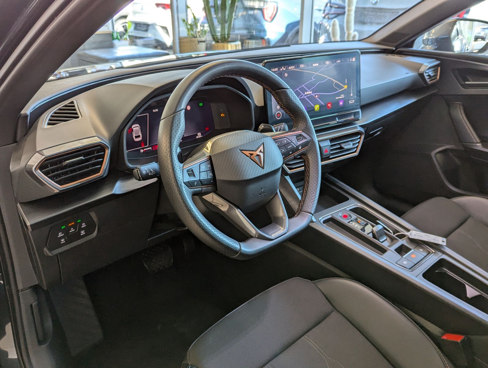 Fahrzeugabbildung CUPRA Leon 1.5eTSI DSG Matrix Cam Vision+ el. Heck AHK