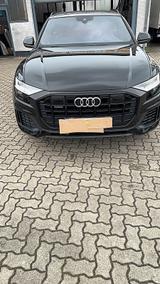 Audi Q8 50 TDI quattro tiptronic - - Audi Q8: Automatik