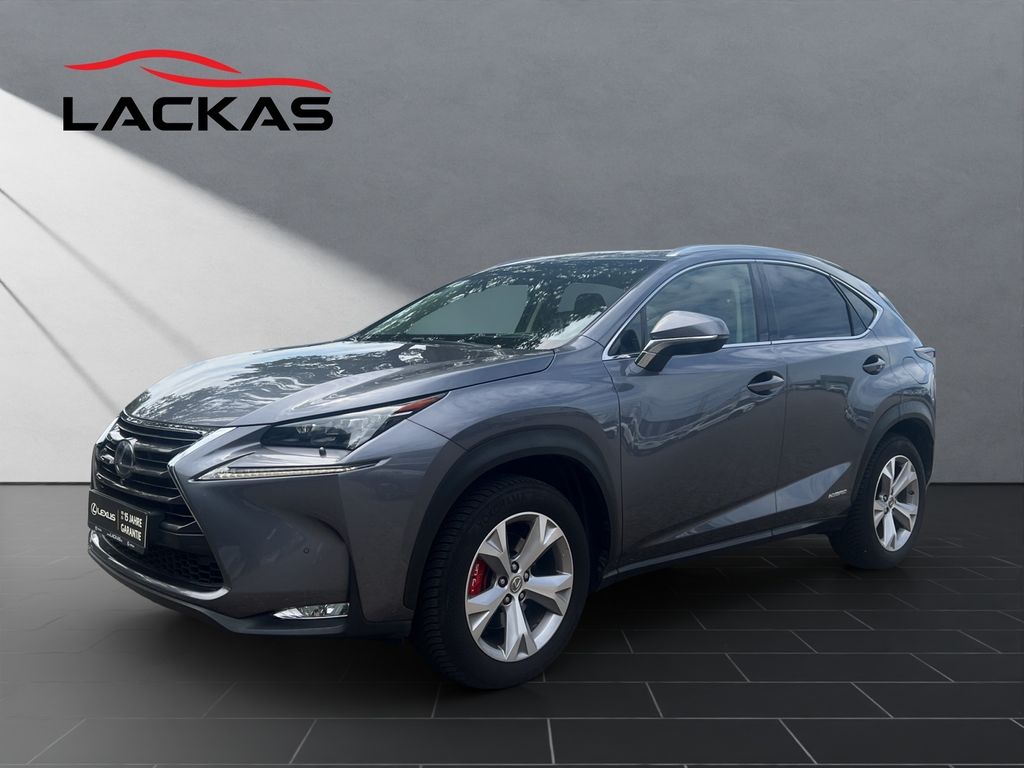 Lexus NX 300