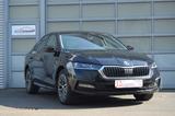 Skoda Octavia Lim. Clever*LED*Columbus*R-Kamera*ACC* - Skoda Octavia mit Diesel-Antrieb: Schwarz, Limousine