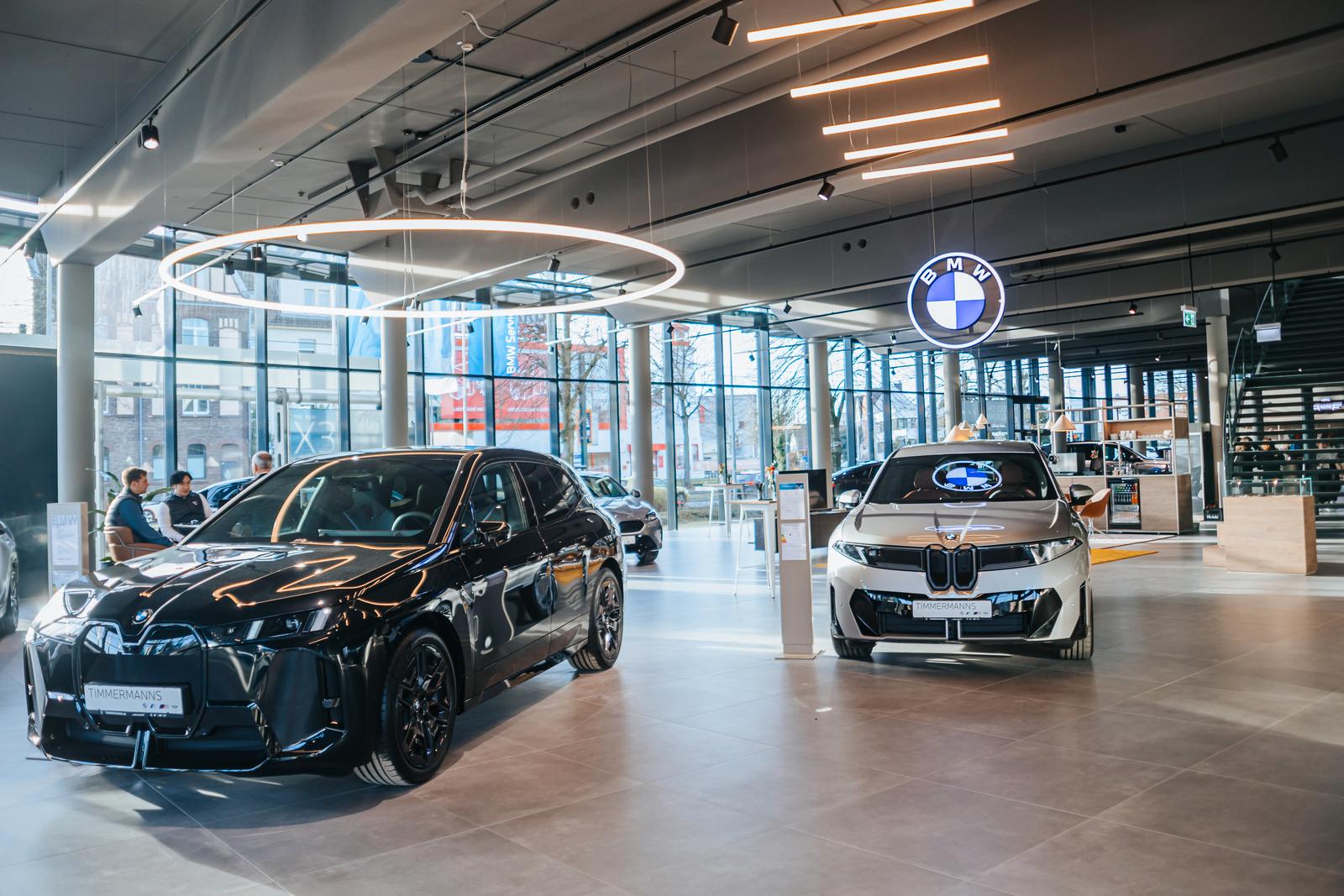 showroom-image-bottom