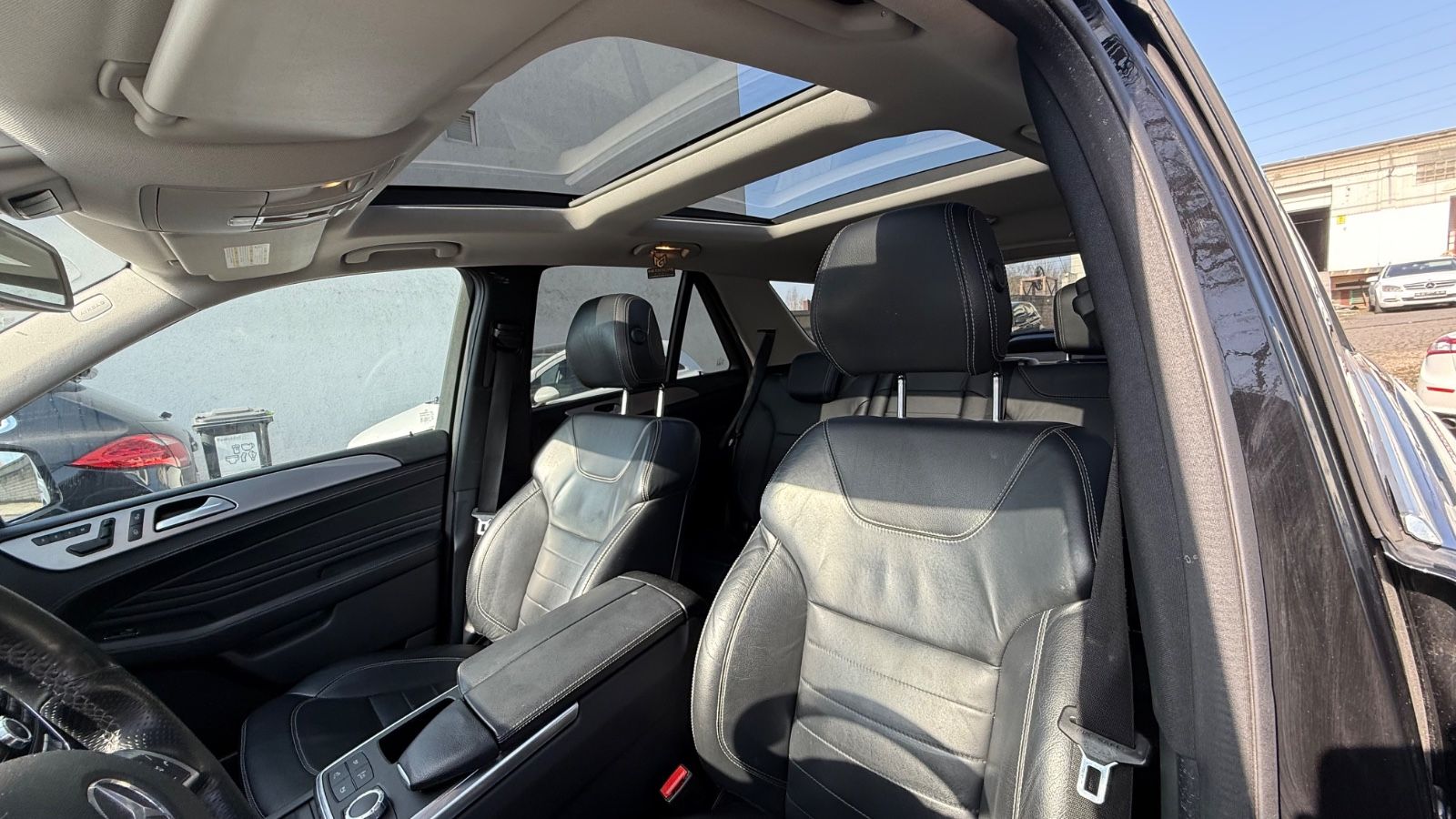 Fahrzeugabbildung Mercedes-Benz ML 500 AMG-Line