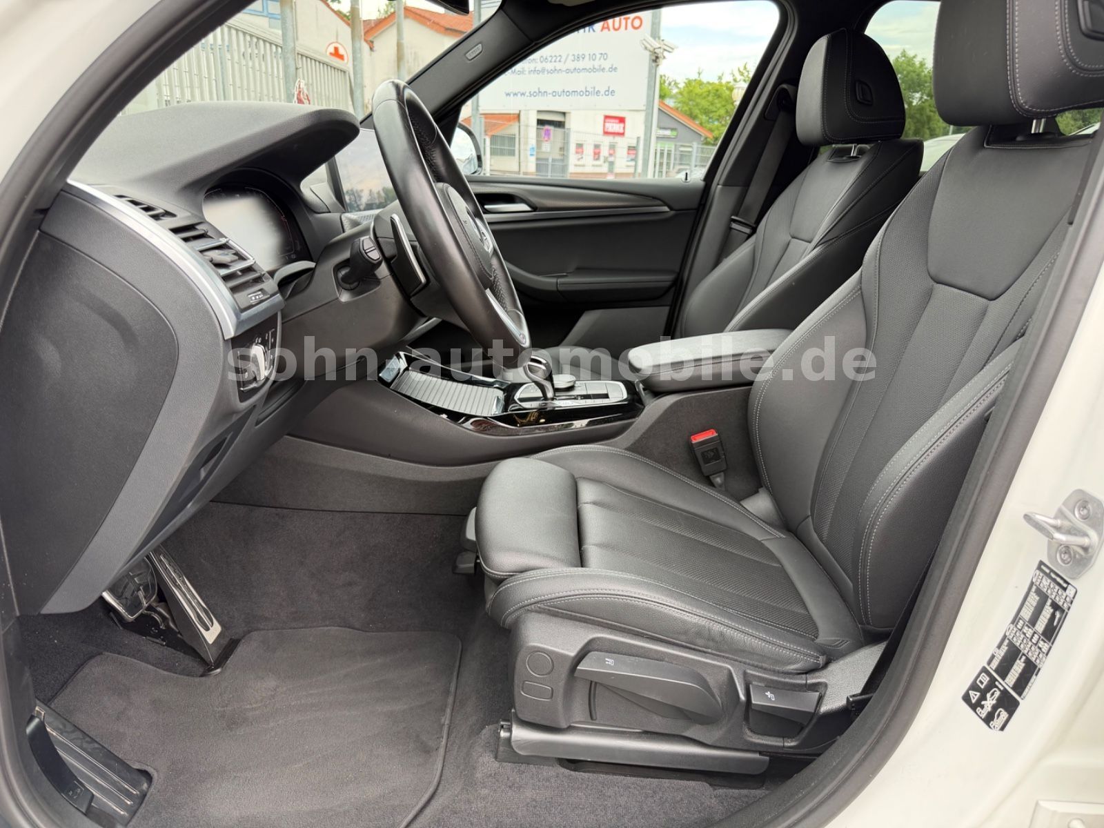 BMW X3 xDrive 20i M-Sport 1.Hand/LiveCo/LED/Navi/19" foto 25