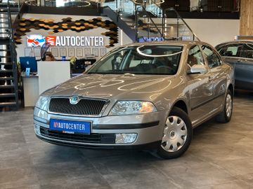 Skoda Octavia *TÜV0328*SCHECKHEFT*TEMPO*AHK*KLIMA*PDC