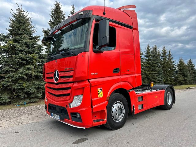 Mercedes-Benz Actros 1848