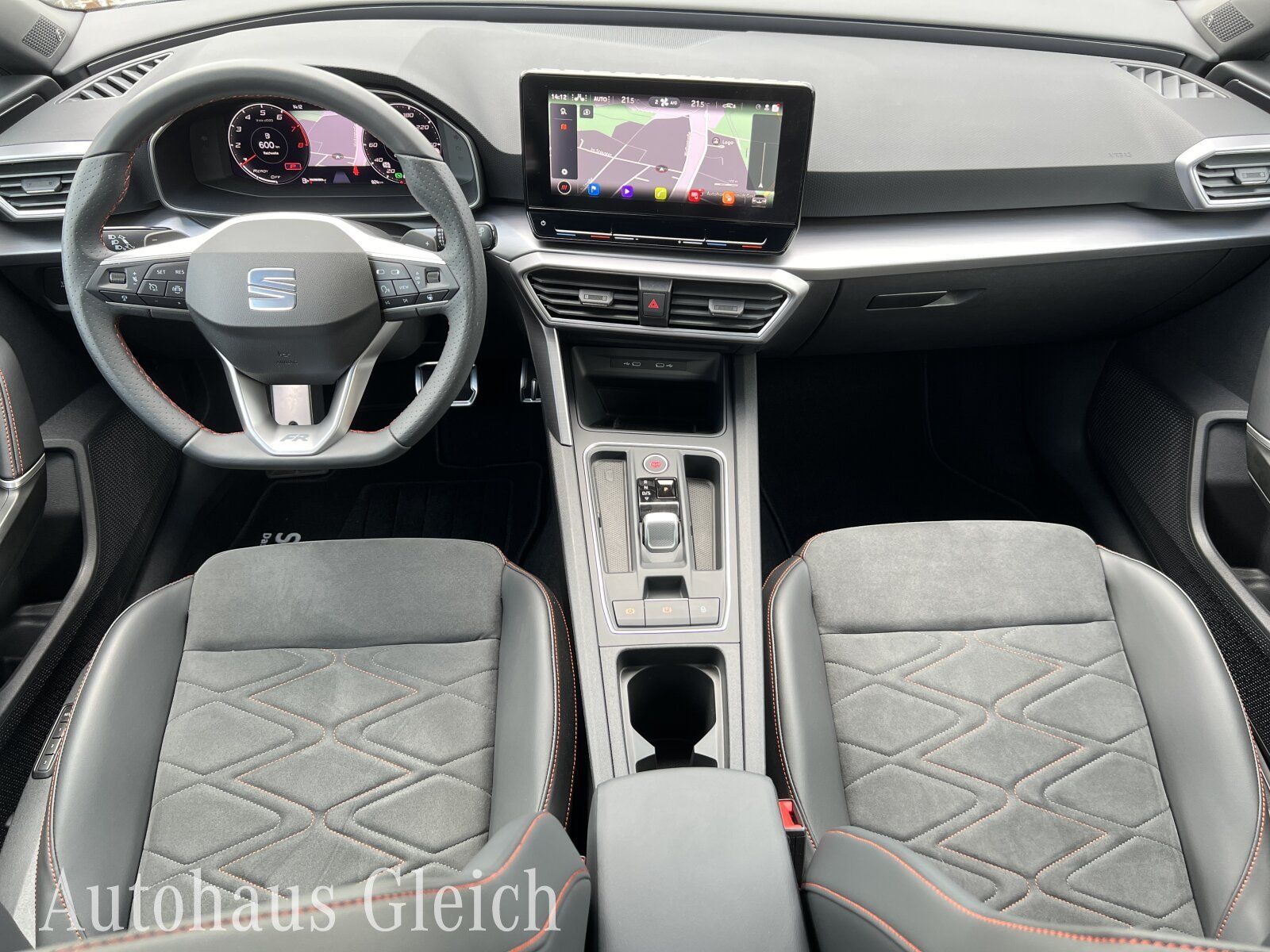 Fahrzeugabbildung SEAT Leon 1.5 eTSI FR Plus OPF (EURO 6d) Navi/Autom.