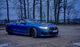 BMW M850i xDrive Cabrio - - blaue BMW M850