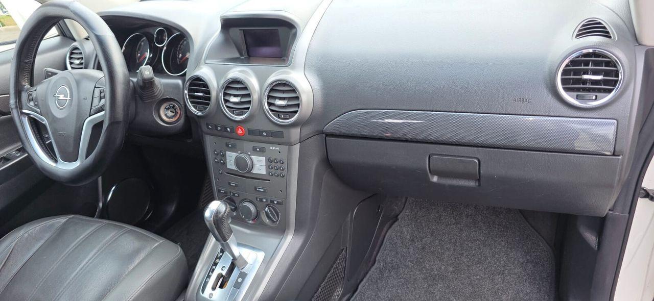 Opel Antara 2010 — photo 12